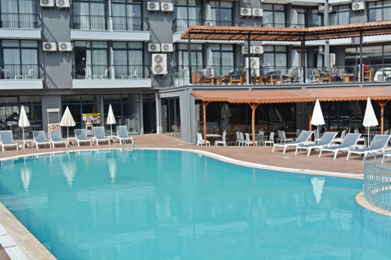 Clover Magic Park Side Hotel Esterno foto