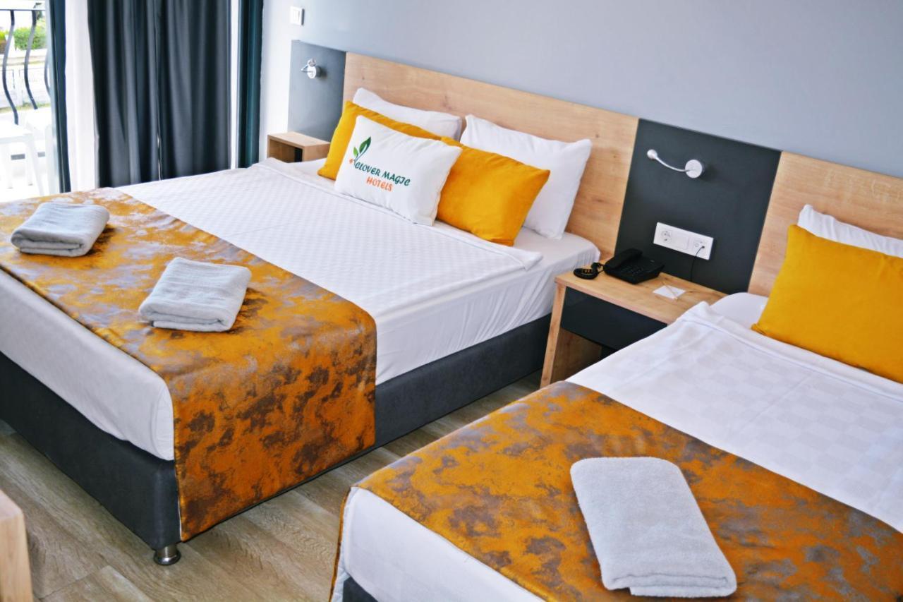Clover Magic Park Side Hotel Esterno foto